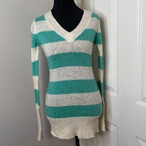Green and white Forever 21 Sweater, Small